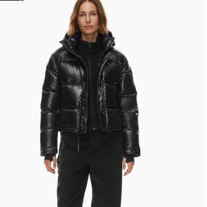 The Super Puff Black Down Jacket Women’s Size L